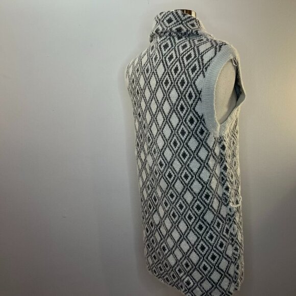 Kaisley Women's White Grey Open Front Sleeveless Cardigan Sweater - Size Small - Picture 5 of 5